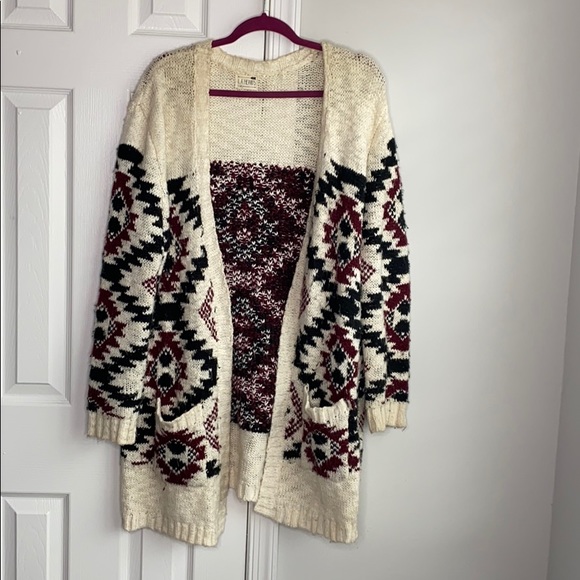 Sweater - Picture 2 of 2